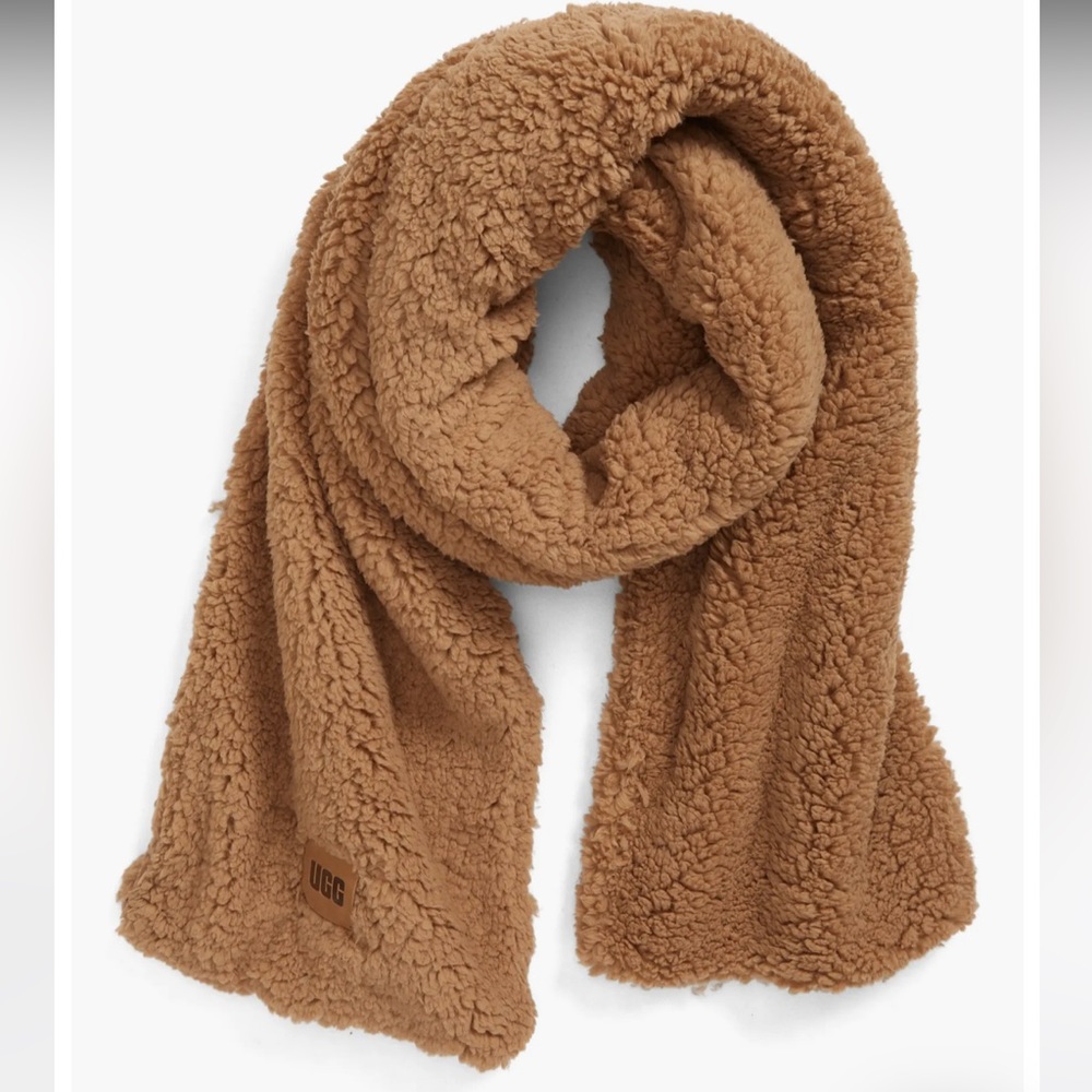 Ugg Oversized Sherpa Scarf